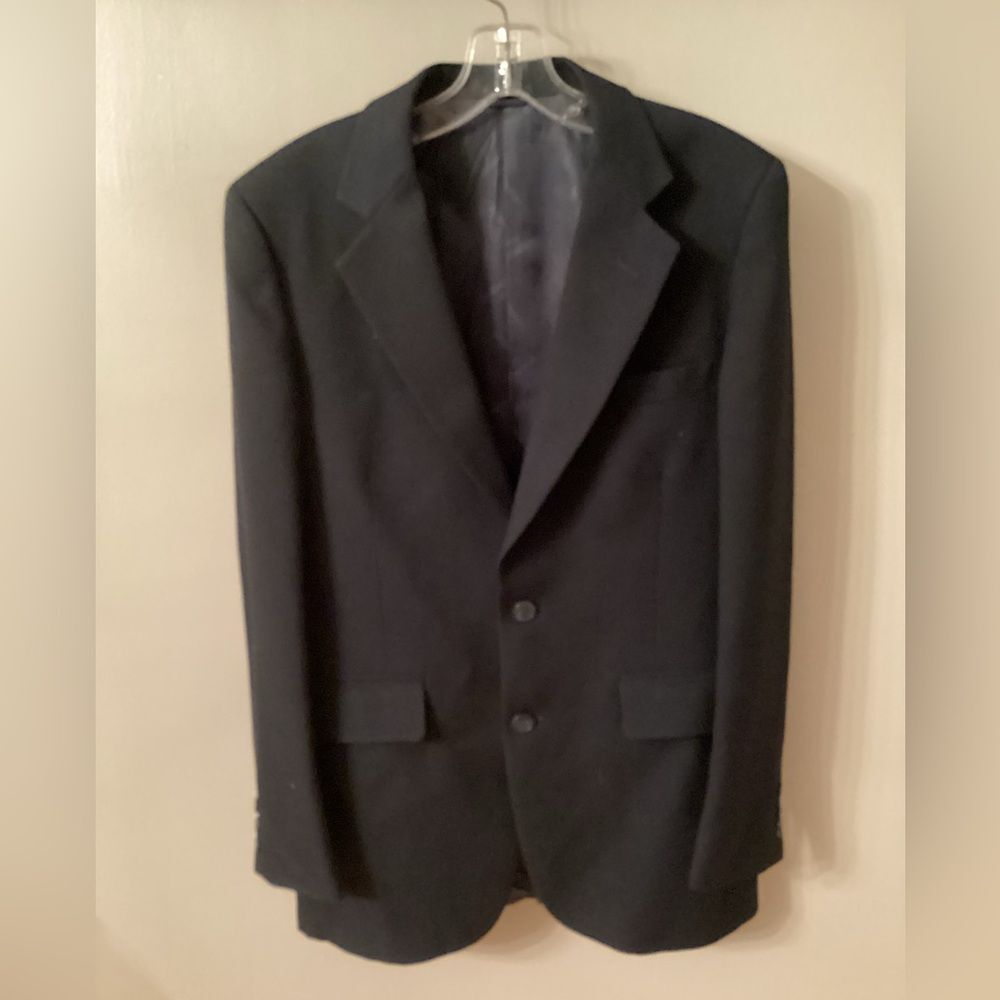 VINTAGE GIVENCHY MENS 40R NAVY BLUE 2 BUTTON BLAZER SPORT COAT